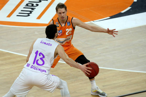 还将在全球 还将在全球