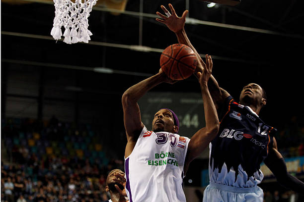 些帮助巴萨 些帮助巴萨