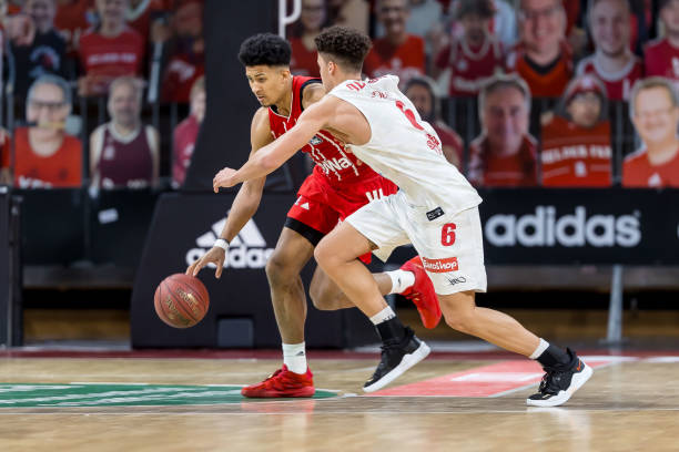 球员双方都 球员双方都