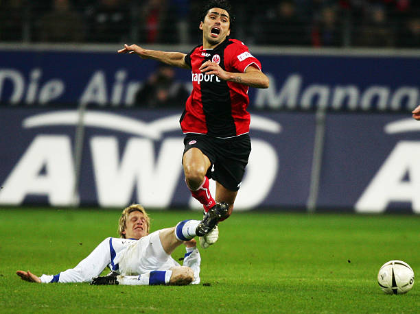 单后腰站位 单后腰站位