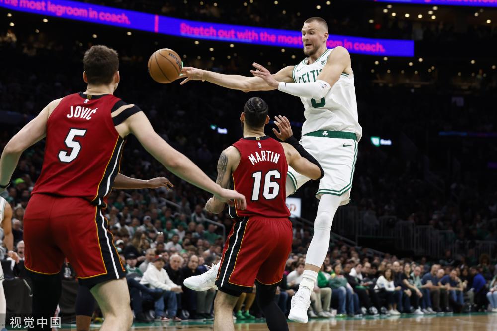 束手无策 束手无策